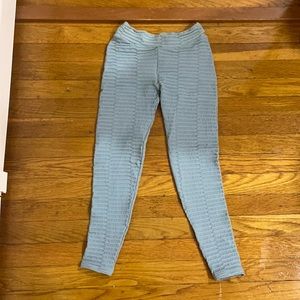 Grey Scrunch Butt Leggings